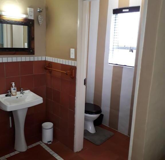 Quarto Deluxe, The Nest