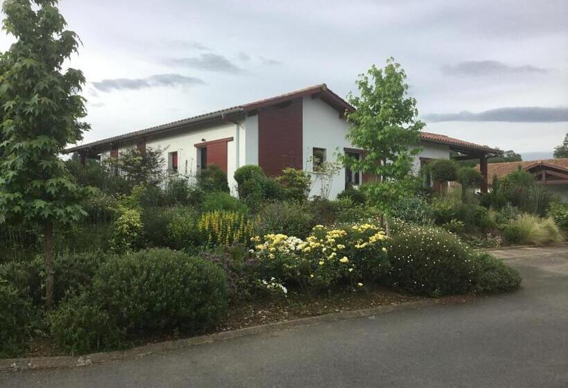 Номер Стандарт Вид на Сад, Maison Fleurie