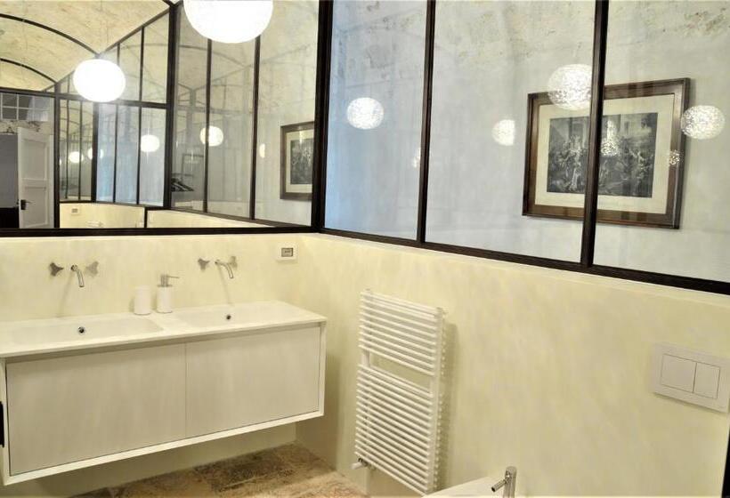 Suíte com Piscina, Il Sogno Delle Benedettine