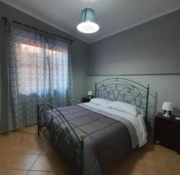 スタンダードルーム, Bed & Breakfast Neapolis