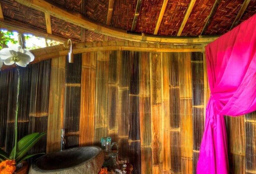 Standard Tent, Bambu Indah