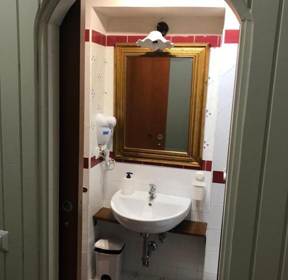 اتاق استاندارد یک نفره, Le Prigioni Del Palazzo B&b