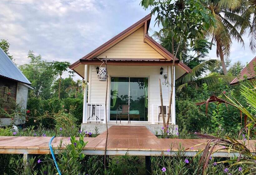 スタンダードルーム, Baan Thung Home Stay