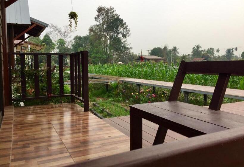テラス付きスタンダードルーム, Baan Thung Home Stay
