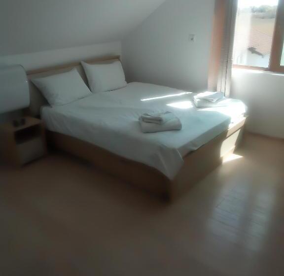 스탠다드 룸, Vila Corsarul