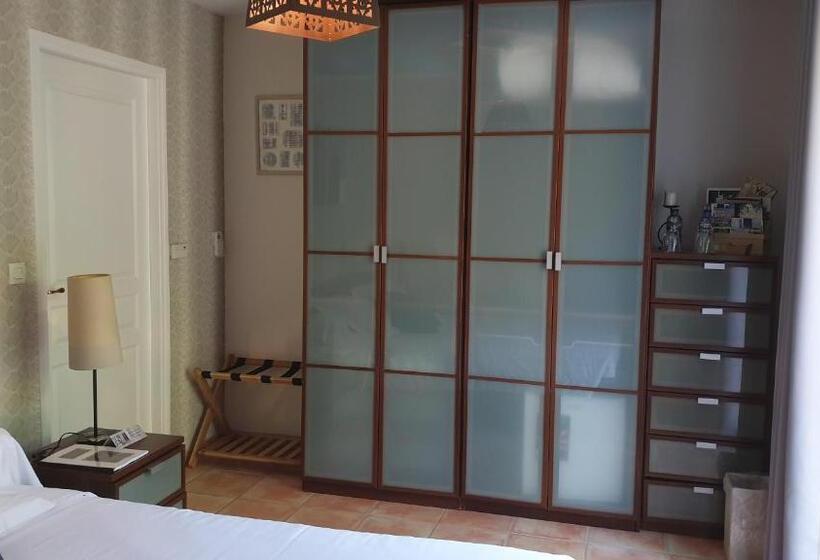 Quarto Deluxe, La Villa D Olivène