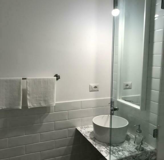 اتاق لوکس با بالکن, Salerno M Illumina