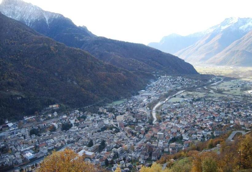 اتاق لوکس, Foresteria B&b Vecchiascuola Pianazzola