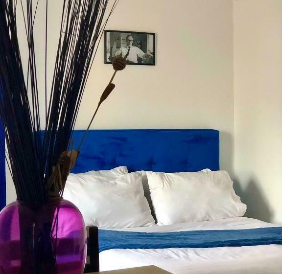 Quarto Estandar, El Muniria