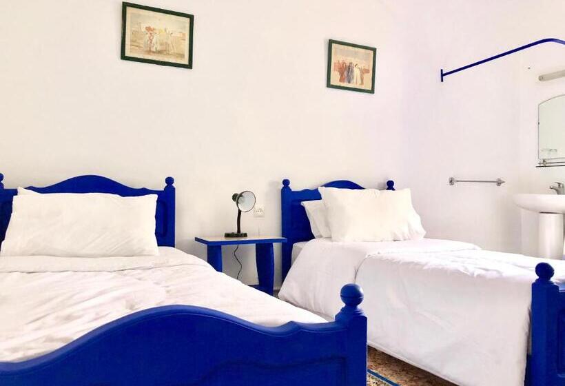 Quarto Estandar Banheiro Compartilhado, El Muniria