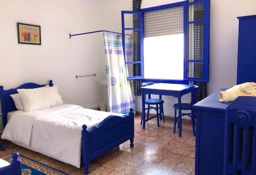 Quarto Estandar Banheiro Compartilhado, El Muniria