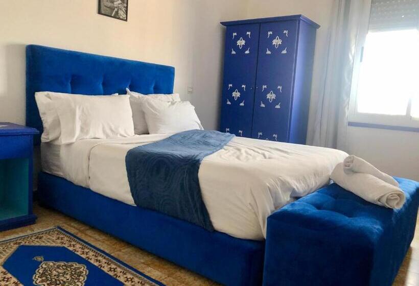 Quarto Estandar Banheiro Compartilhado, El Muniria