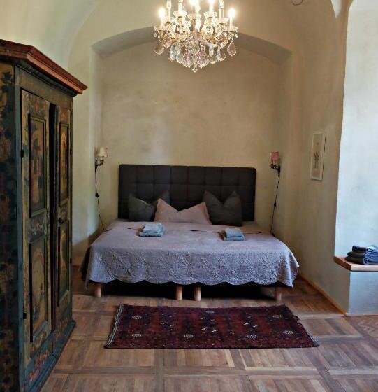 Люкс, Event  Kultur & B&b Kunst Schloss Neuenhagen übernachten Im Denkmal