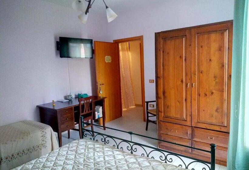 Üç Kişilik Standart Oda, B&b Lo Smeraldo