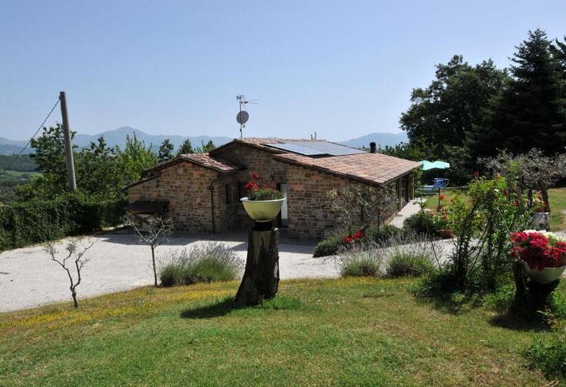 ویلای یک اتاق خوابه با استخر شنا, Casalotto Francescano