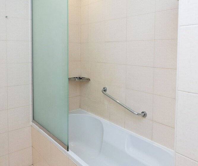 Апартаменты 2 Спальни, Al Raya Hotel Apartments