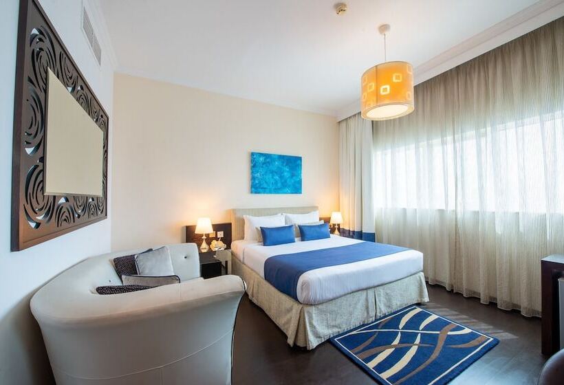 管理人员工作室, First Central Hotel Suites