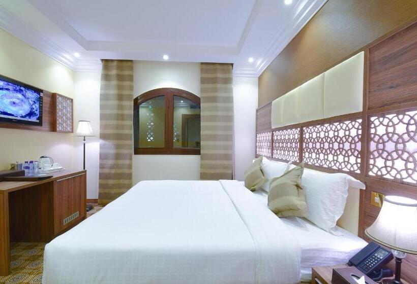 Номер Стандартный с Видом, Golden Tulip Al Zahabi