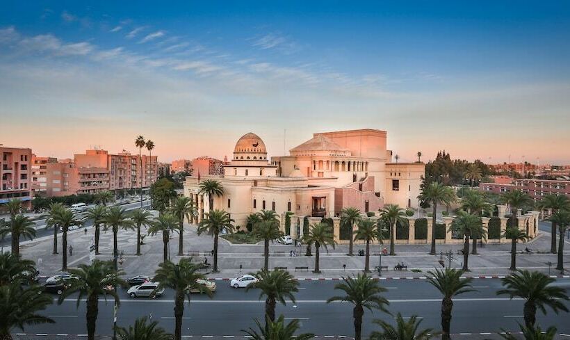 اتاق استاندارد سه تخته با چشم‌انداز, Grand Plaza Marrakech