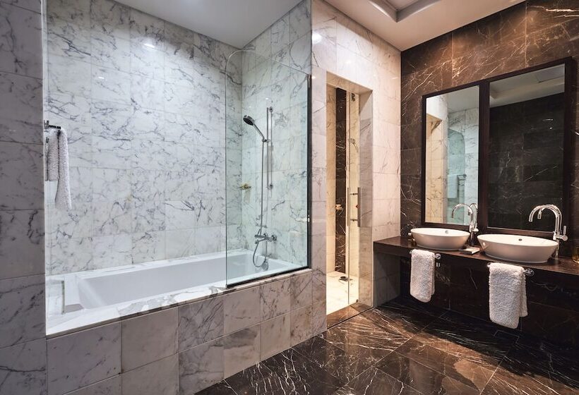 Люкс 4 Спальни, Rixos The Palm Hotel & Suites - Ultra All Inclusive