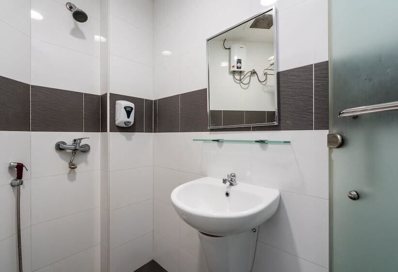 Standard Room, Tai Hoe