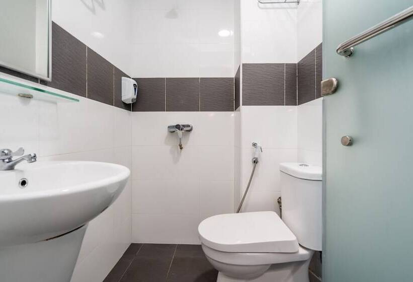 Standard Triple Room, Tai Hoe