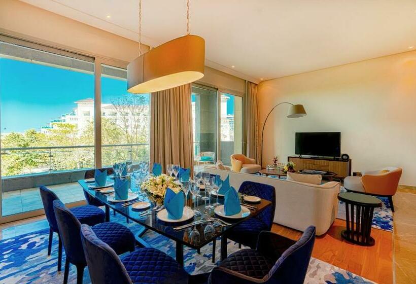 Люкс Deluxe 3 Спальни, Rixos The Palm Hotel & Suites - Ultra All Inclusive