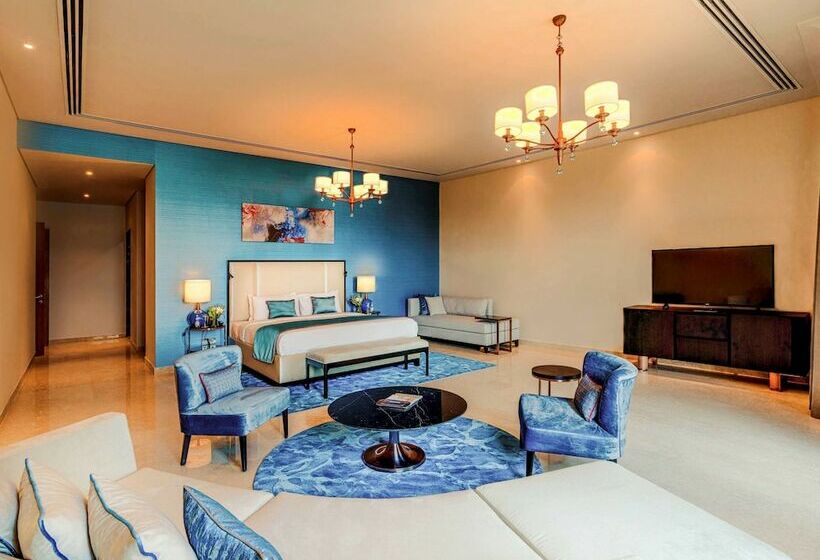 Люкс 4 Спальни, Rixos The Palm Hotel & Suites - Ultra All Inclusive