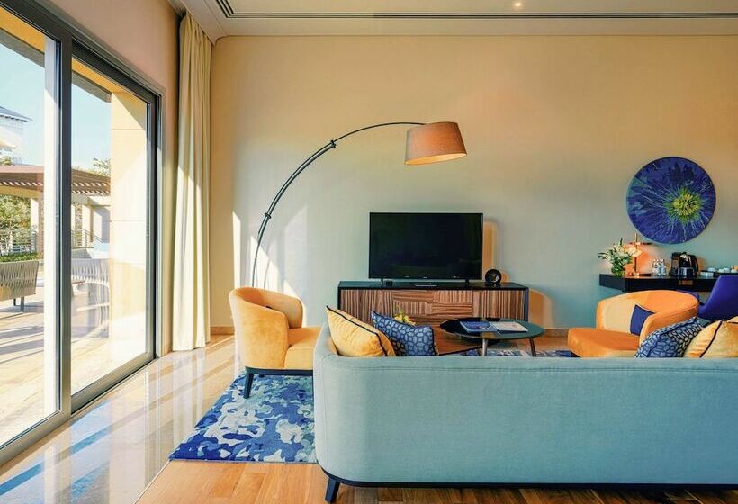 Люкс 4 Спальни, Rixos The Palm Hotel & Suites - Ultra All Inclusive