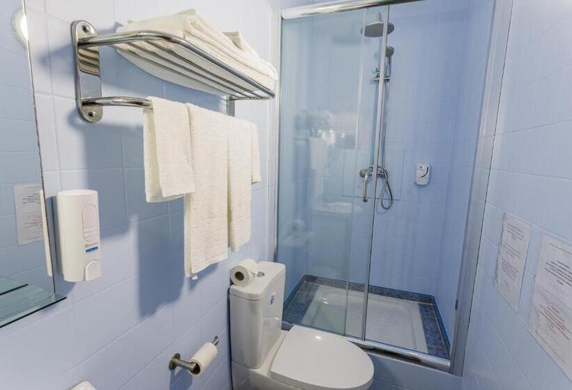 Номер Стандарт, Hospedaria Australia