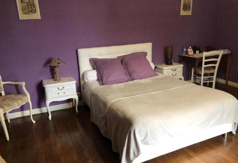 Quarto Estandar, Les Hortensias