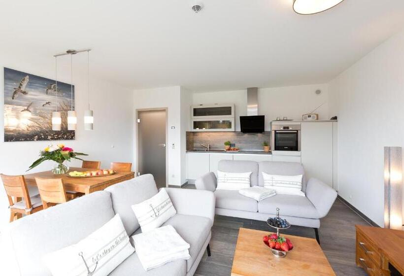 2 Bedrooms Apartment Lake View, Kells Appartements