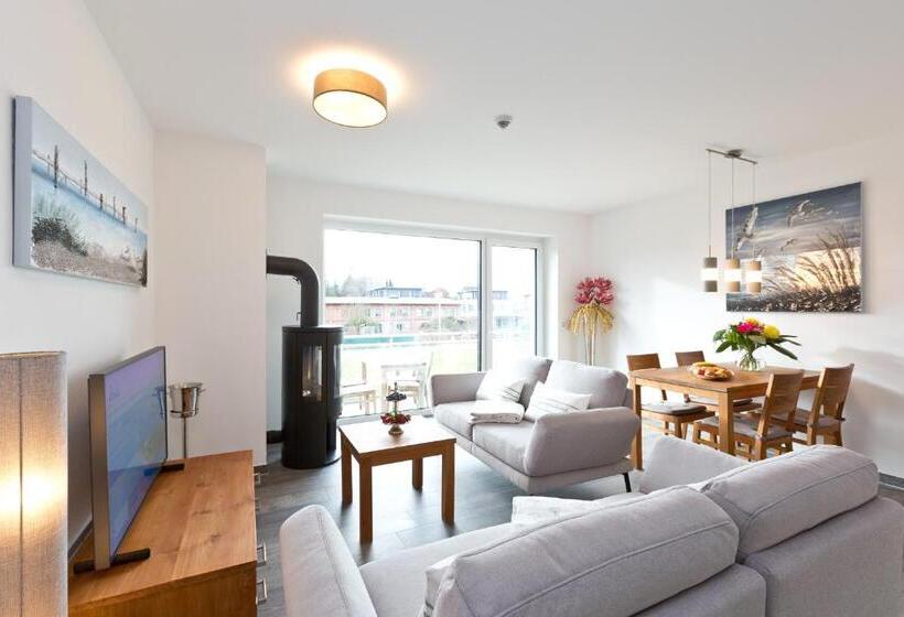 2 Bedrooms Apartment Lake View, Kells Appartements