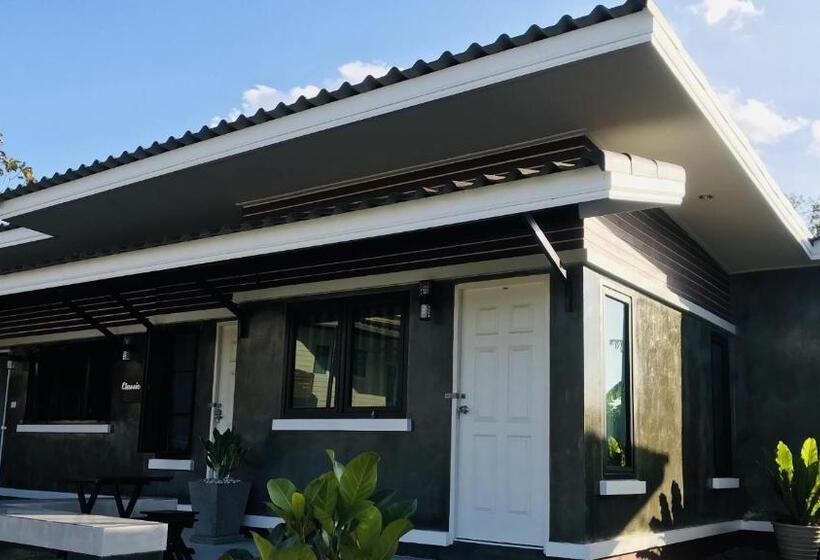 Deluxe Room Mountain View, Panutsaya Homestay