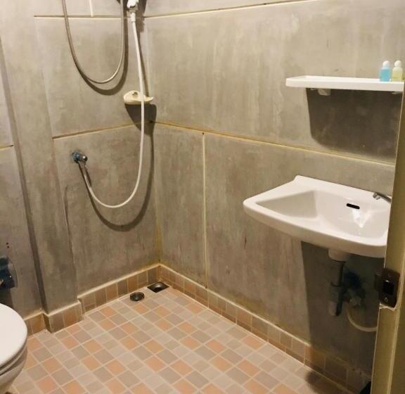 خانه 1 خوابه, Panutsaya Homestay