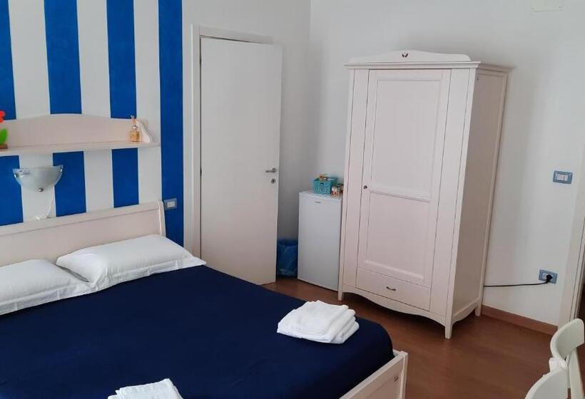 标准间, B&b Una Rotonda Sul Mare