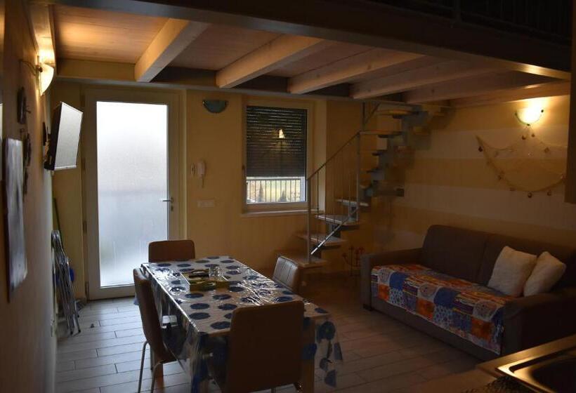 Апартаменты 1 Спальня, Mimosa Apartments