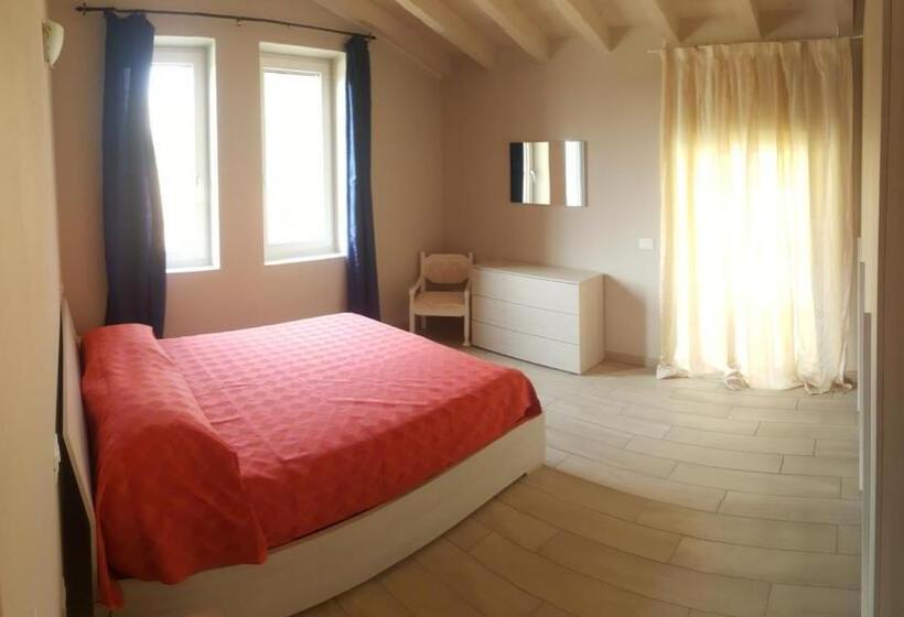 Апартаменты 1 Спальня, Mimosa Apartments