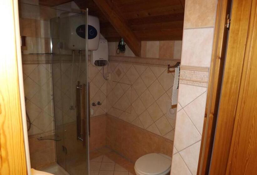 Apartamento Dúplex 1 Dormitório, Napos Vendégház