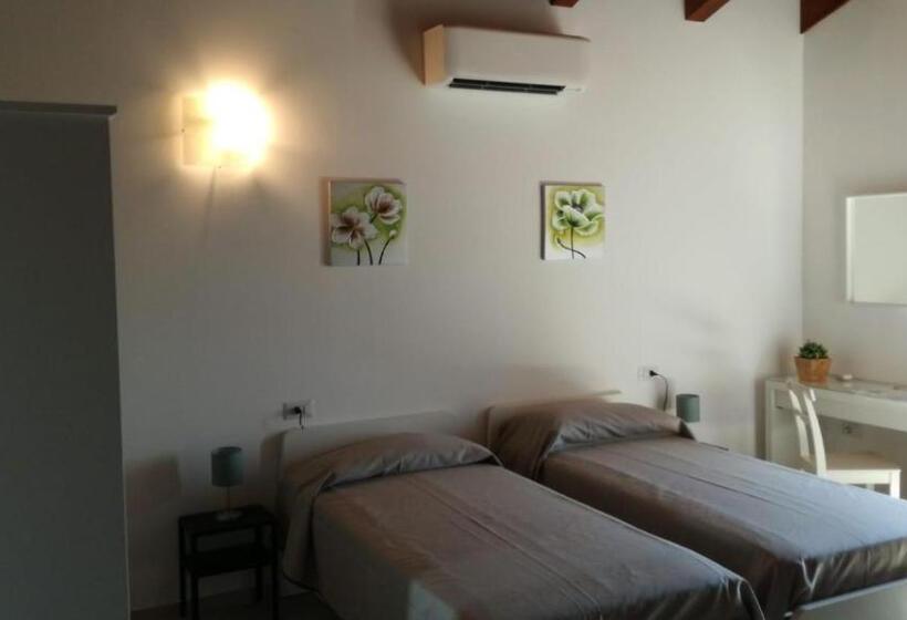 Четырехместный номер Премиум, B&b Villa Di Bartolomeo