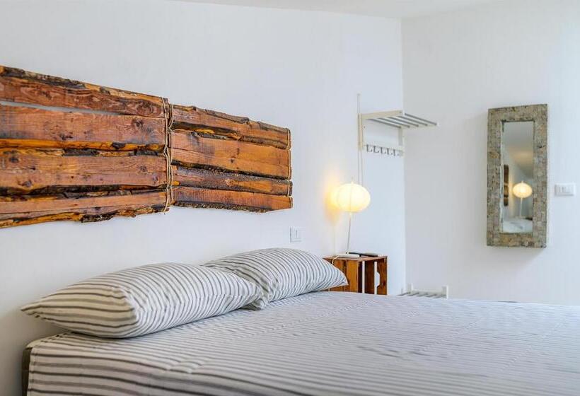 غرفة قياسية, Le Voyageur Cilento