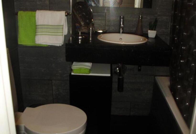 Standard room with outdoor bath, Miguel Torga Room