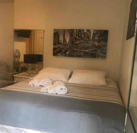 Standard room with outdoor bath, Miguel Torga Room