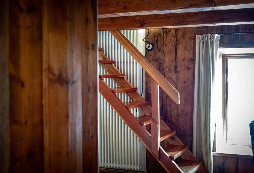 Четырехместный Номер Стандарт, Antica Casa Di Montagna Maison Bovard