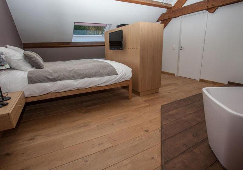 デラックスルーム, La Maison D Emile