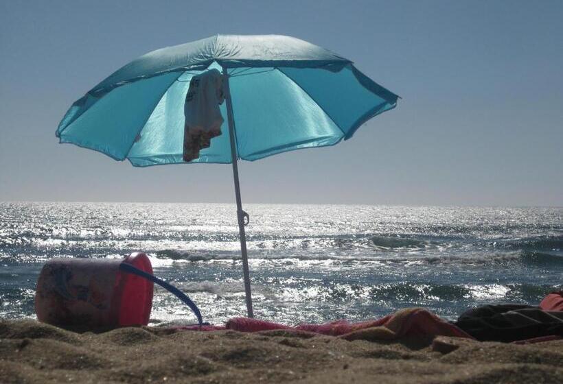 اتاق استاندارد با سرویس بهداشتی مشترک, Ericeira Soulsurfers Guesthouse