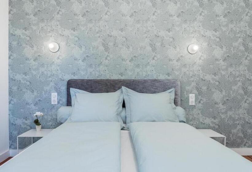 Четырехместный Номер Стандарт, Chambre D Hôtes Du Côté Des Remparts