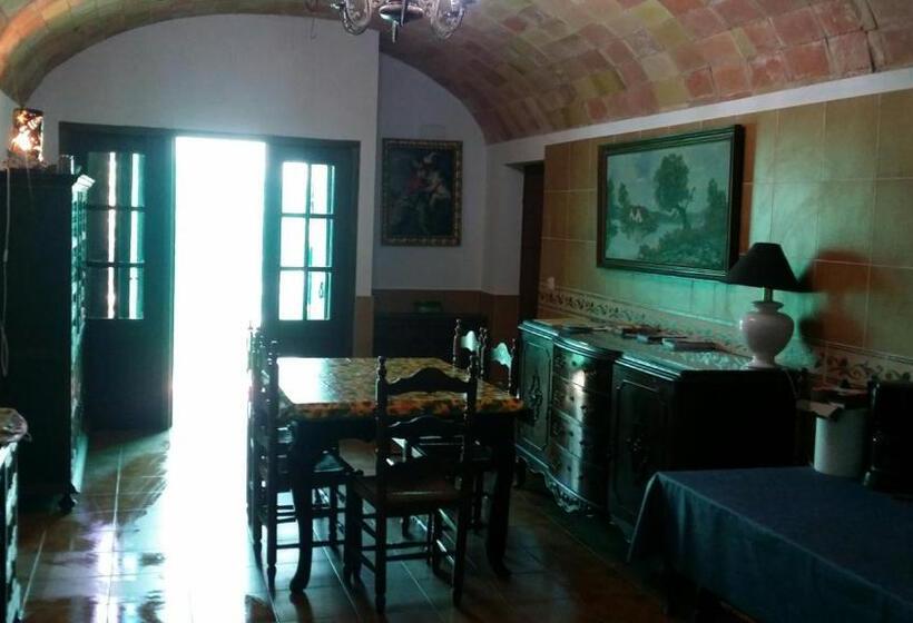 Quarto Estandar, Mas Pericay