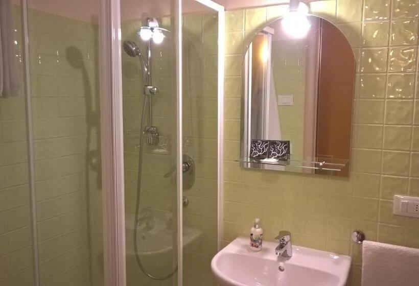 آپارتمان دوبلکس 1 خوابه, La Piccola Torre