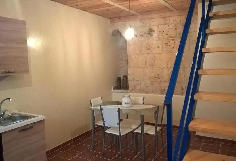 آپارتمان دوبلکس 1 خوابه, La Piccola Torre
